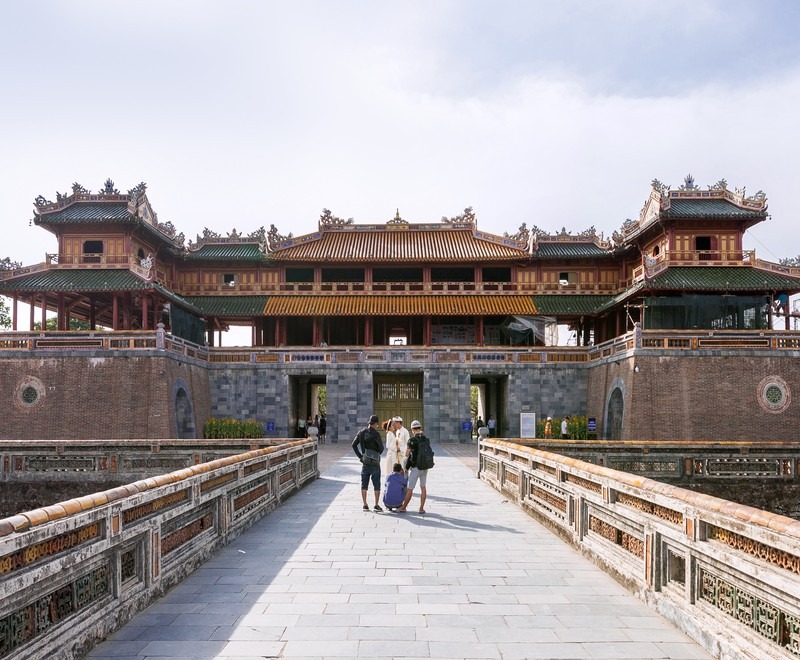 gallery-17-hue-citadel-gate